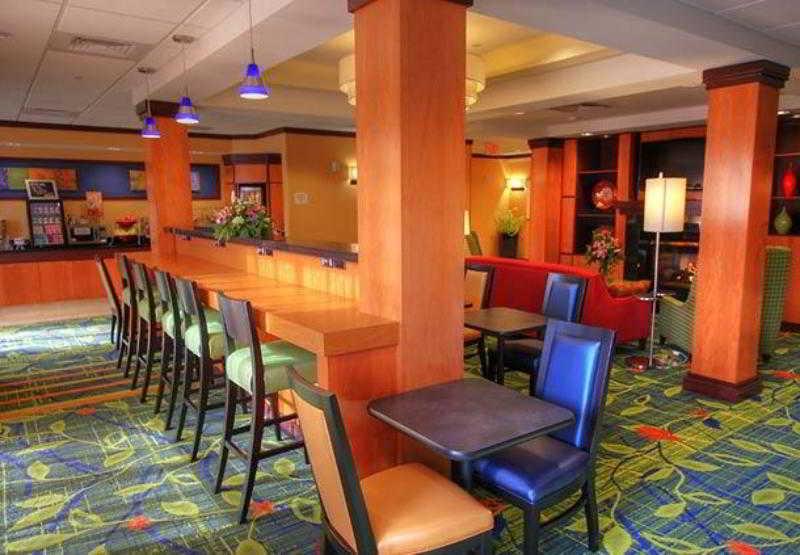 Hotel Fairfield & Raystown 3*